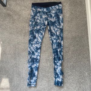 Lululemon full length workout pants size 8